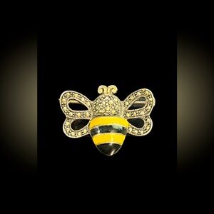 Vintage Marcasite and Enamel Queen Bee Broach or Pin in Sterling Silver